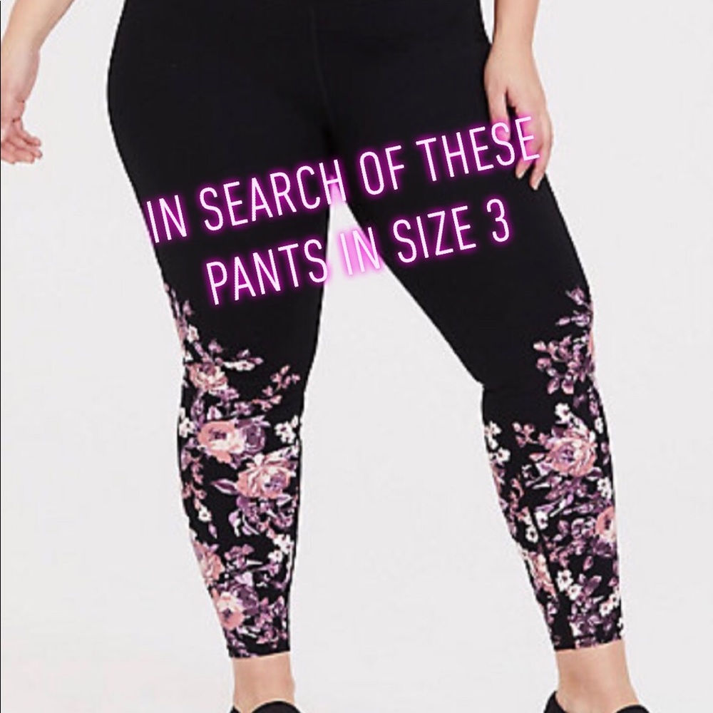 ISO TORRID ACTIVE FLORAL PANTS SIZE 3